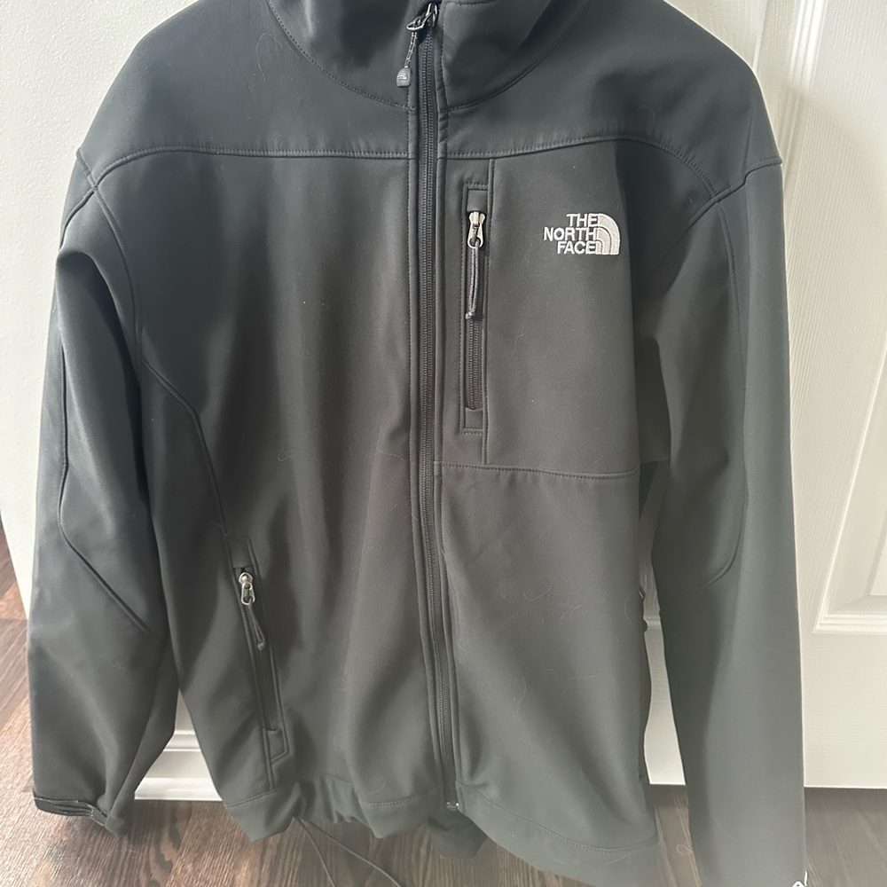 The North Face Men's Apex Jacket in Black